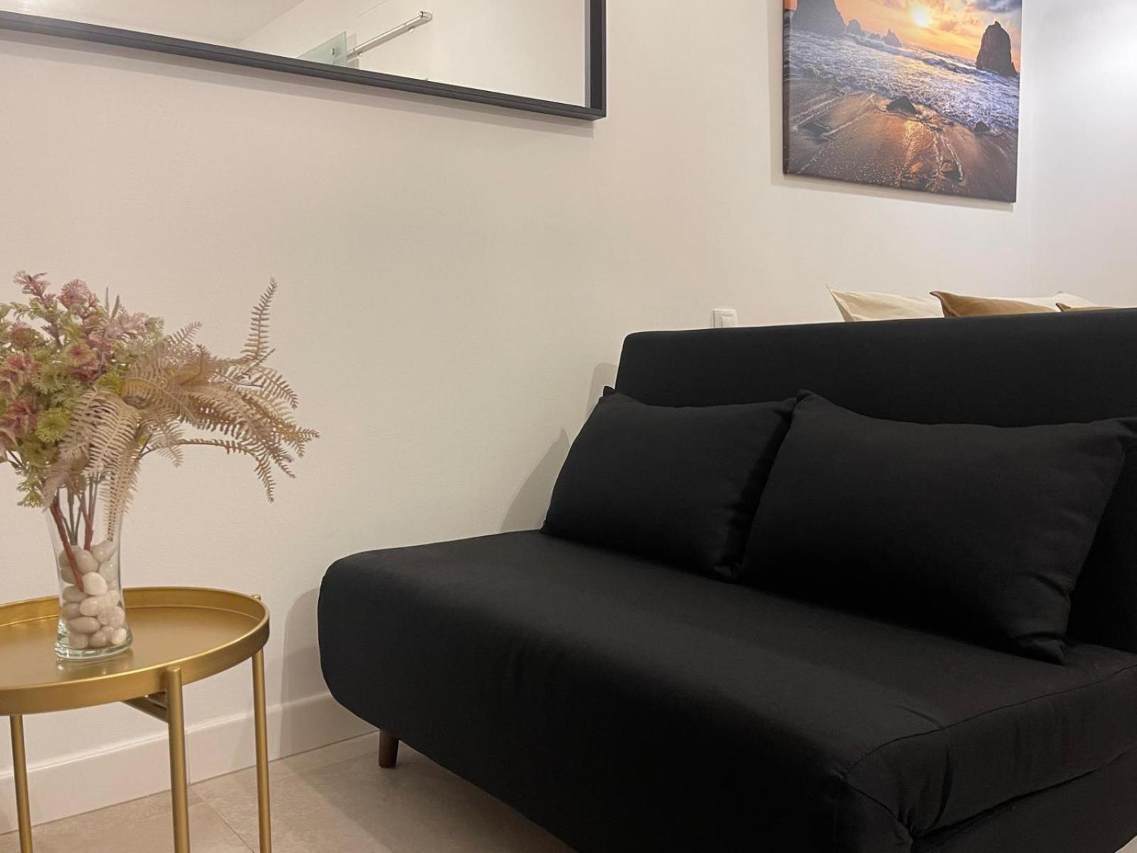 Vivir Arpisama Apartment Seville Exterior photo